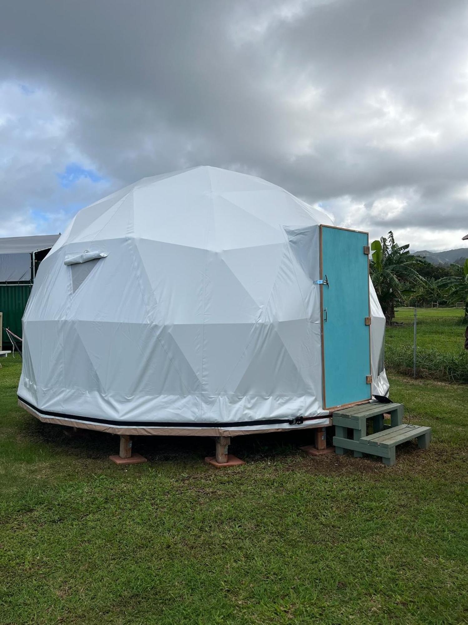 Luxuszelt Spacious Dome Tent Glamping North Shore Oahu