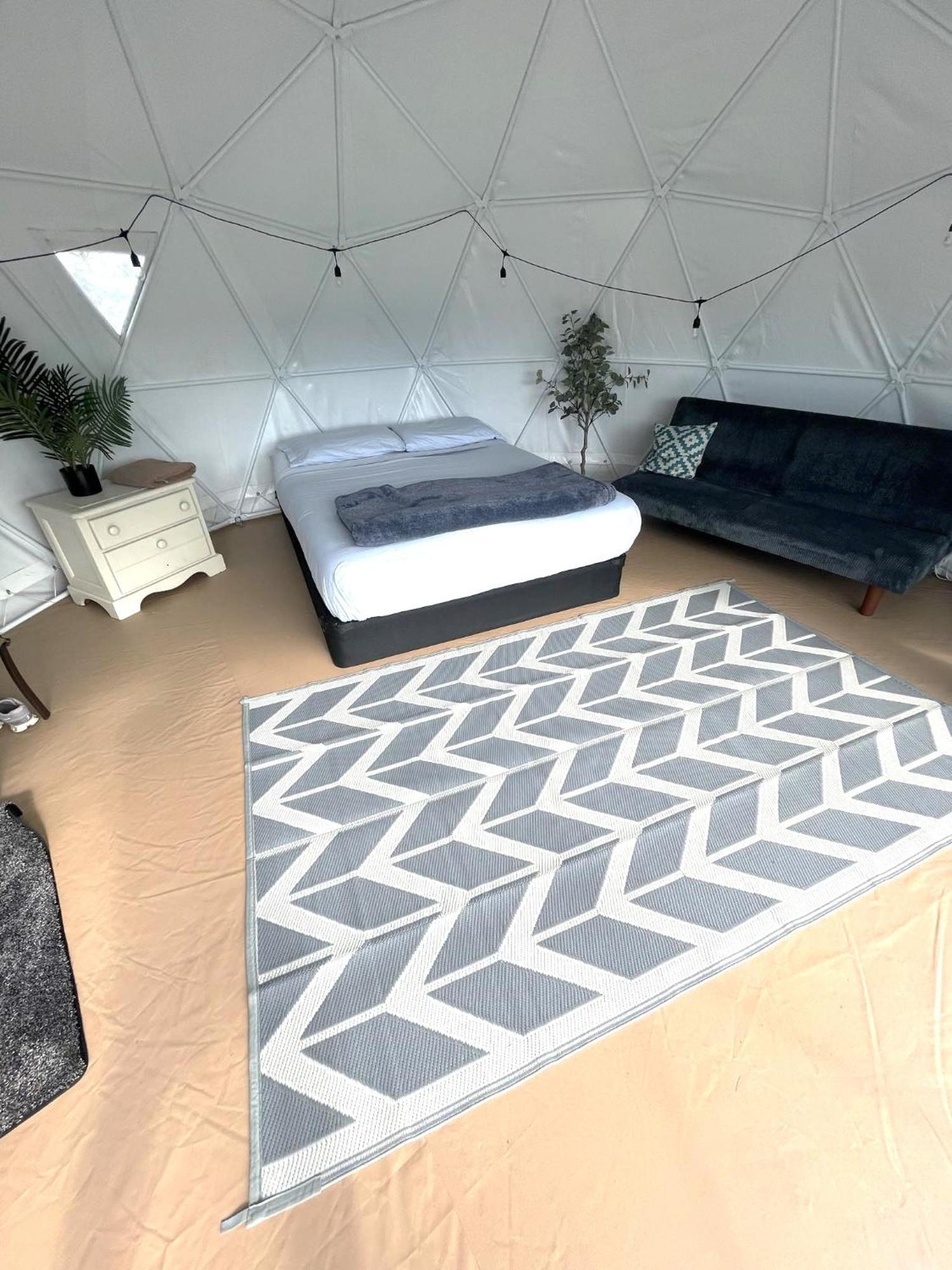 Spacious Dome Tent Glamping North Shore Oahu Luxuszelt Laie